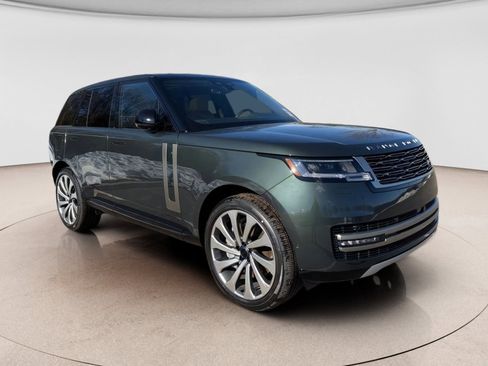 New 2026 Land Rover Range Rover SE AWD/4WD image 3