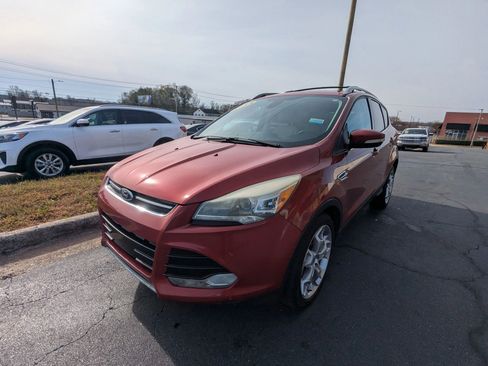 Used 2014 Ford Escape Titanium w/ Equipment Group 401A image 3