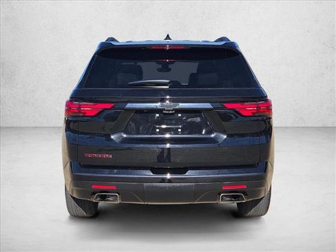 Used 2023 Chevrolet Traverse Premier w/ Redline Edition image 7