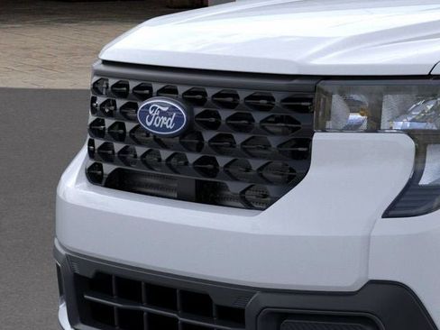 New 2026 Ford Maverick XLT image 18