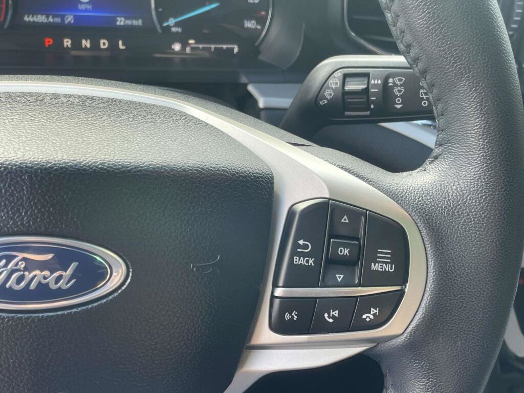 Certified 2023 Ford Explorer XLT w/ Equipment Group 202A AWD/4WD image 37