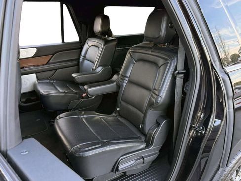 Used 2020 Lincoln Navigator L Reserve w/ Equipment Group 208A Reserve image 18