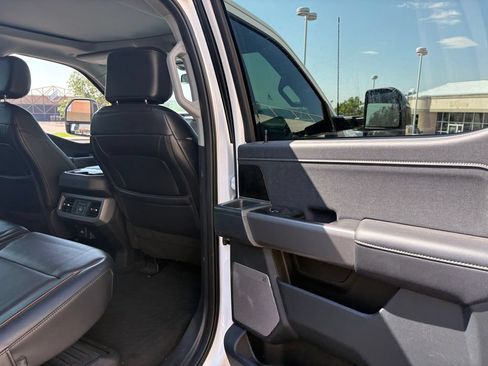 Used 2025 Ford F250 Lariat w/ Tremor Off-Road Package AWD/4WD image 27