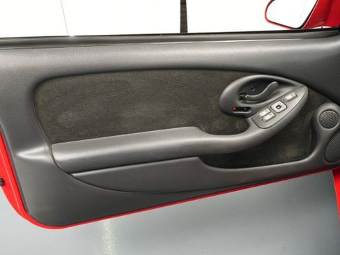 Used 1994 Pontiac Firebird Formula RWD image 38
