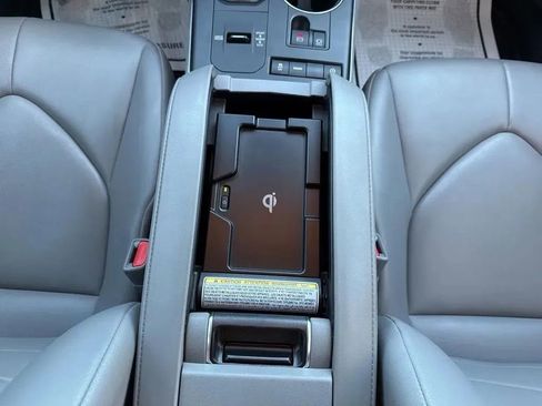 Used 2022 Toyota Highlander XLE image 34