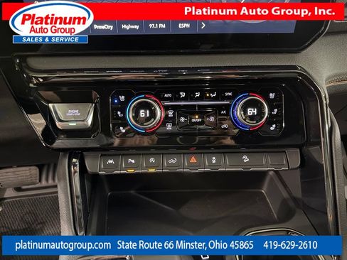 Used 2024 GMC Sierra 1500 AT4 w/ Technology Package AWD/4WD image 20
