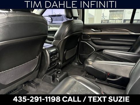 Used 2022 Jeep Grand Cherokee L Limited image 13