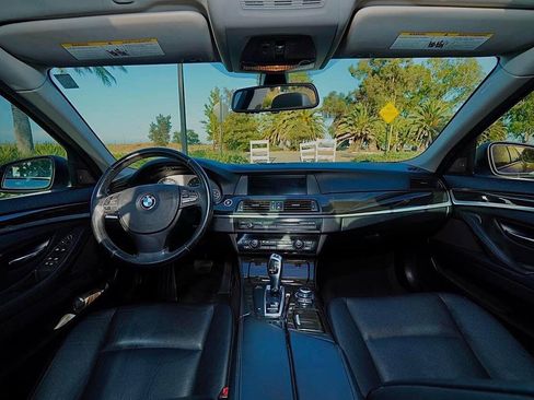 Used 2011 BMW 528i Sedan RWD image 7