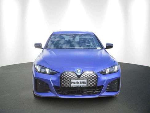 Used 2025 BMW i4 eDrive40 w/ M Sport Package image 2