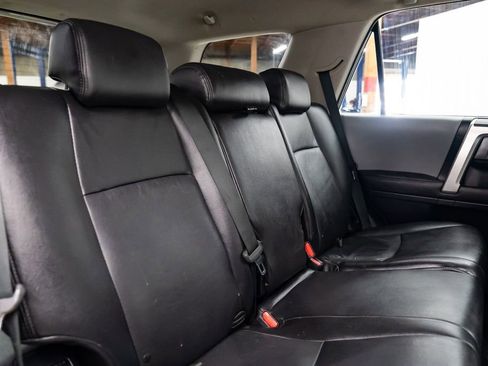 Used 2010 Toyota 4Runner SR5 AWD/4WD image 26