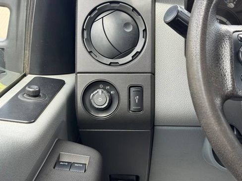 Used 2016 Ford F350 XL w/ Power Equipment Group AWD/4WD image 27