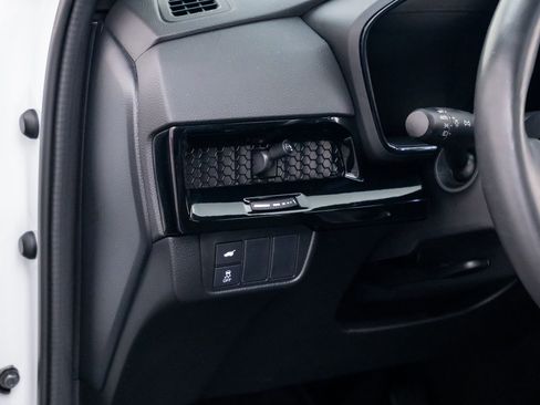 Used 2024 Honda CR-V Sport Touring image 19