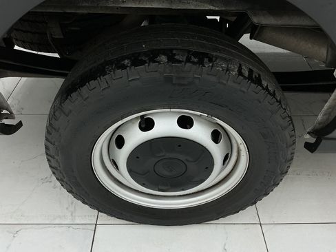 Used 2021 Ford Transit 250 Low Roof RWD image 35