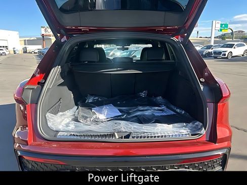 New 2026 Audi SQ5 Prestige AWD/4WD image 15