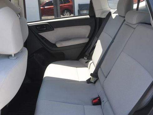 Used 2014 Subaru Forester 2.5i Premium w/ Popular Package #2 AWD/4WD image 21