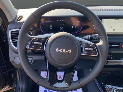 New 2026 Kia Seltos S image 16