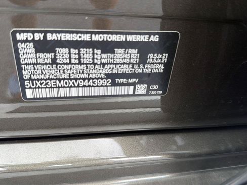 Used 2027 BMW X7 xDrive40i AWD/4WD image 45