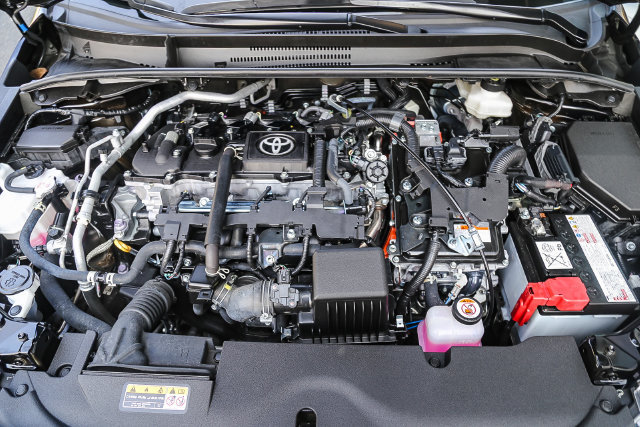 Used 2025 Toyota Corolla SE FWD image 30