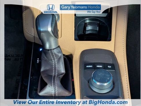 Used 2016 Lexus ES 350 w/ Premium Package w/Wood Trim FWD image 19