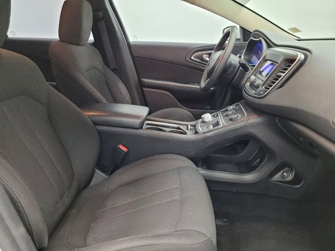 Used 2016 Chrysler 200 LX image 21