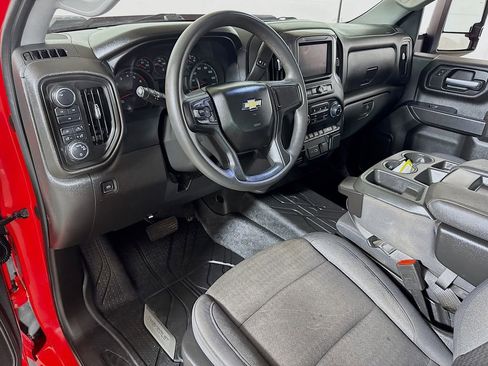 Used 2024 Chevrolet Silverado 2500 Custom w/ Custom Value Package AWD/4WD image 7