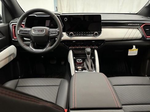 New 2025 GMC Canyon AT4 w/ AT4X Package image 7