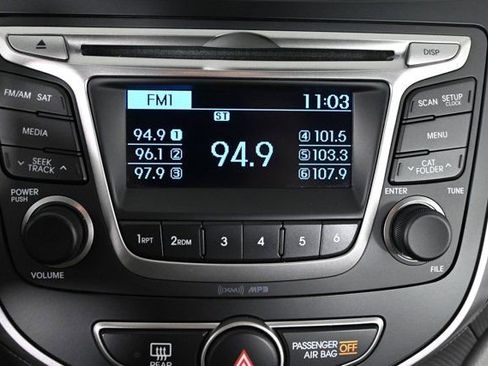 Used 2016 Hyundai Accent SE image 16