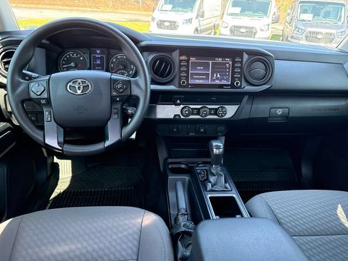 Used 2020 Toyota Tacoma SR w/ SR Convenience Package RWD image 21