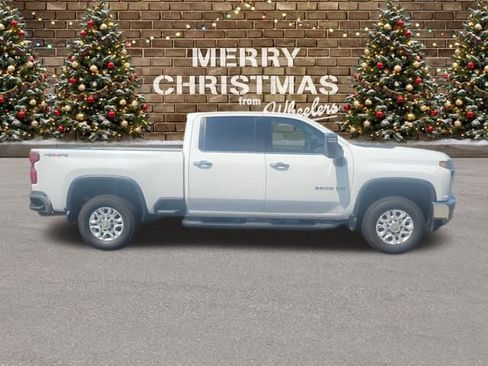 Used 2022 Chevrolet Silverado 2500 LTZ w/ LTZ Convenience Package image 7