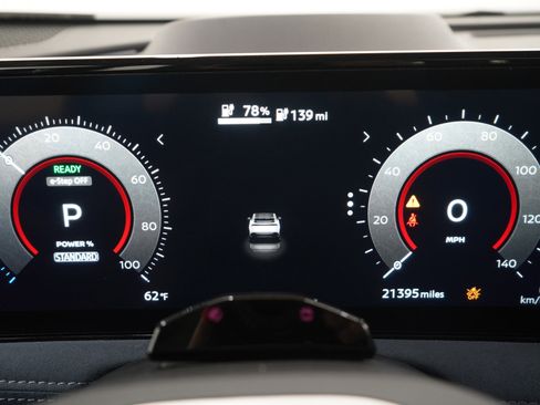 Used 2023 Nissan Ariya image 26