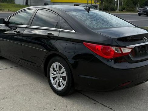 Used 2011 Hyundai Sonata GLS image 3