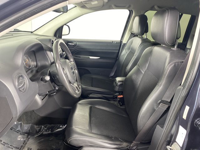 Used 2014 Jeep Compass Latitude AWD/4WD image 13