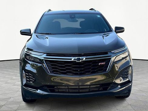 Used 2023 Chevrolet Equinox RS image 2