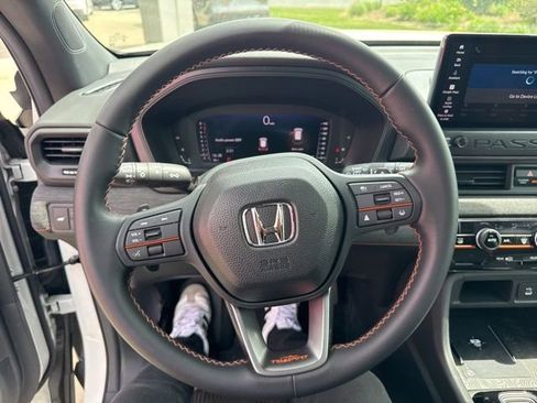 Used 2026 Honda Passport TrailSport image 14