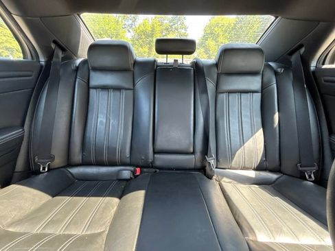 Used 2013 Chrysler 300 S w/ Luxury Group AWD/4WD image 24