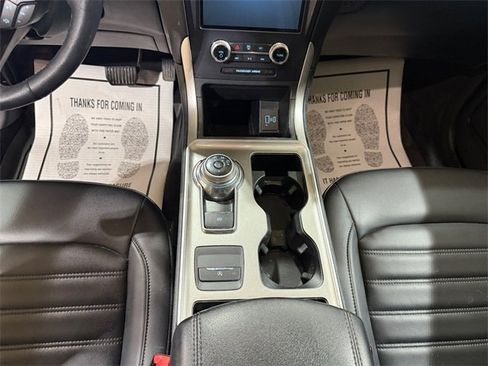 Used 2023 Ford Edge SEL w/ Convenience Package image 11