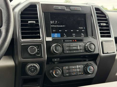 Used 2016 Ford F150 XLT w/ Equipment Group 302A Luxury AWD/4WD image 23