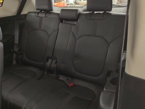 Used 2025 Honda Pilot EX-L image 23