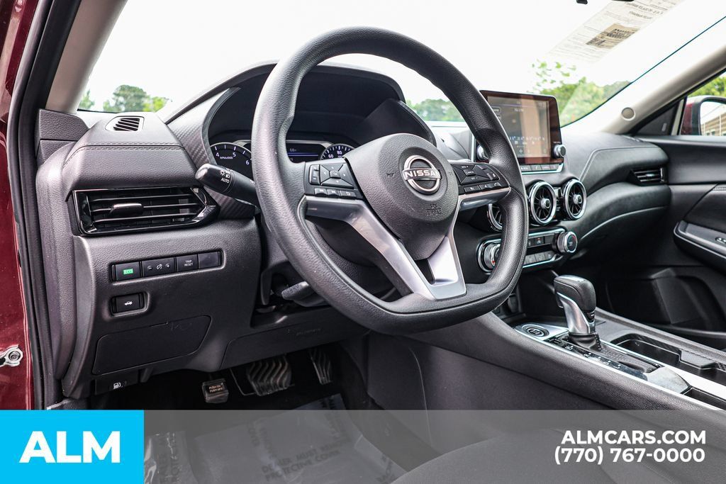 Used 2024 Nissan Sentra SV FWD image 24