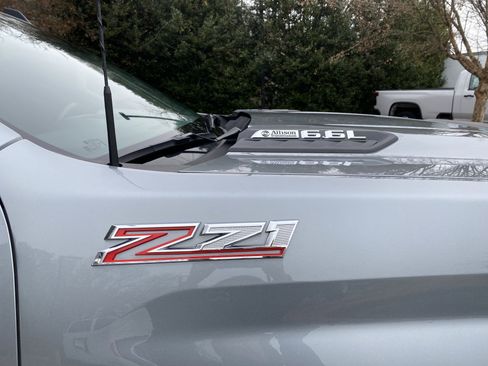 Used 2024 Chevrolet Silverado 2500 Custom w/ Custom Convenience Package image 38