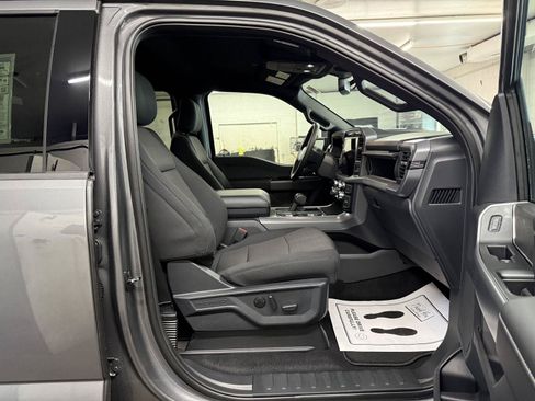 New 2026 Ford F150 XLT w/ Equipment Group 302A MID AWD/4WD image 28