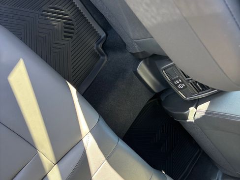 New 2026 Subaru Outback Premium image 34