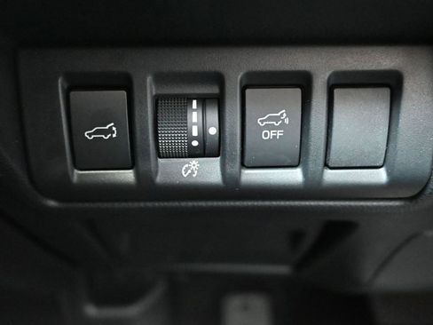 Certified 2024 Subaru Outback Limited image 23