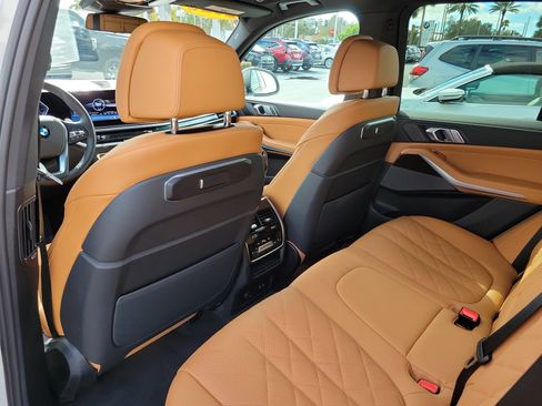 Certified 2026 BMW X5 sDrive40i image 12