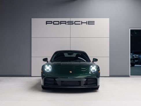 Certified 2026 Porsche 911 Carrera RWD image 10