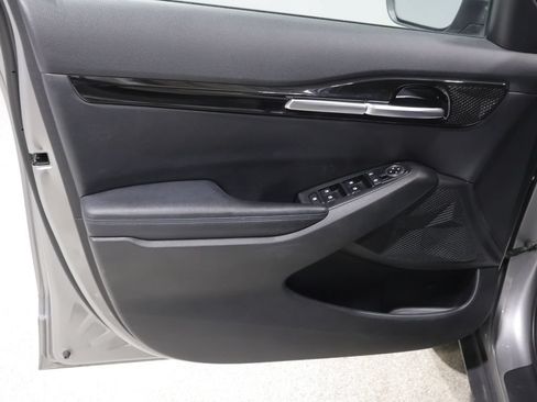 Used 2021 Kia Seltos S AWD/4WD image 11