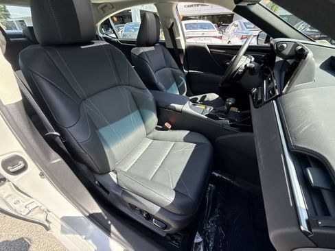 Used 2025 Lexus ES 350 Ultra Luxury w/ Accessory Package (Z2) FWD image 26