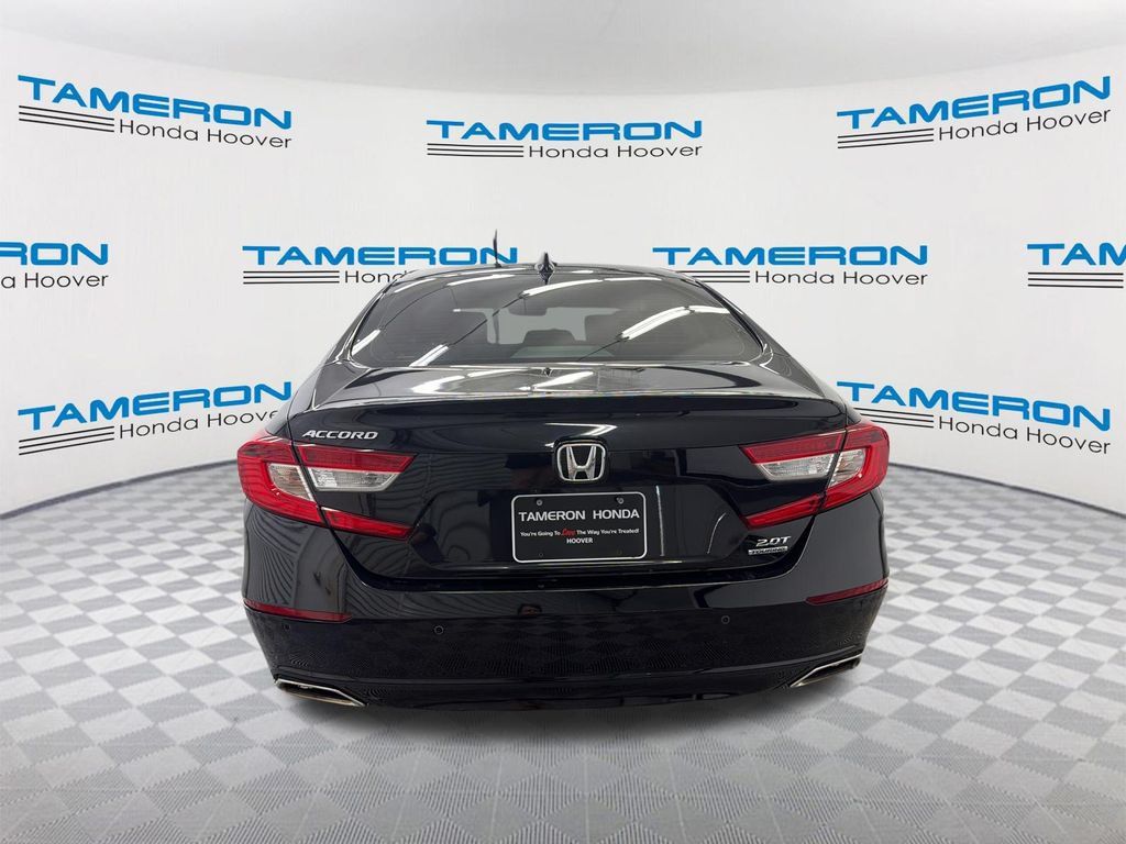 Used 2022 Honda Accord Touring image 4
