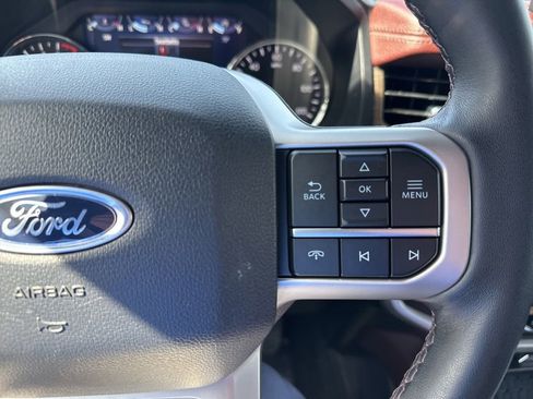 Used 2024 Ford Expedition Max Limited AWD/4WD image 12