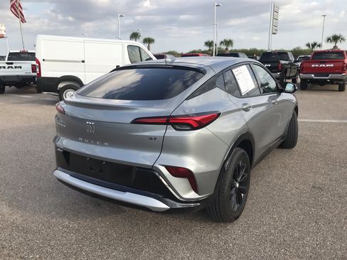 Used 2024 Buick Envista Sport Touring w/ Convenience I Package image 7